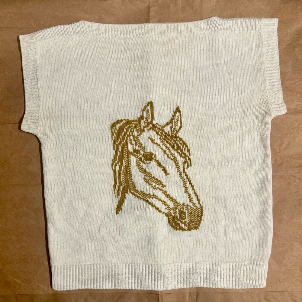Sweater Vest with unique Horse head